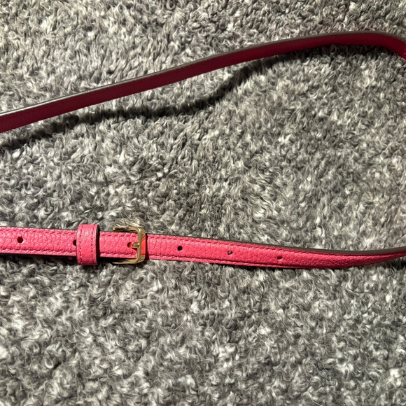 Kayla Small Swingpack Crossbody Bag NWOT - Picture 5 of 8